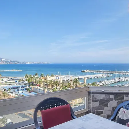 Stunning Marina View Apartment Fuengirola