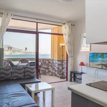 Apartment Stunning Marina View Fuengirola