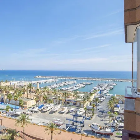 Stunning Marina View Apartment